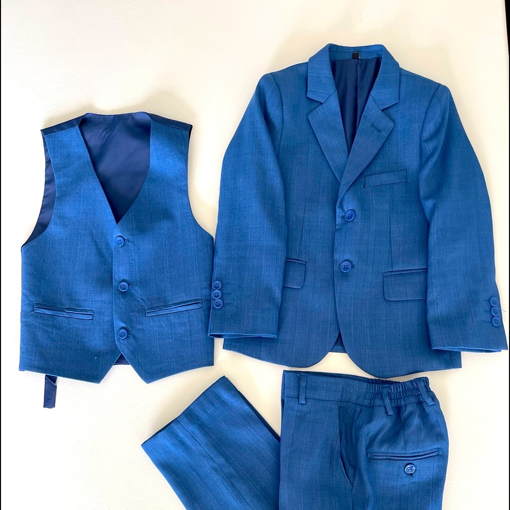 Boy suit